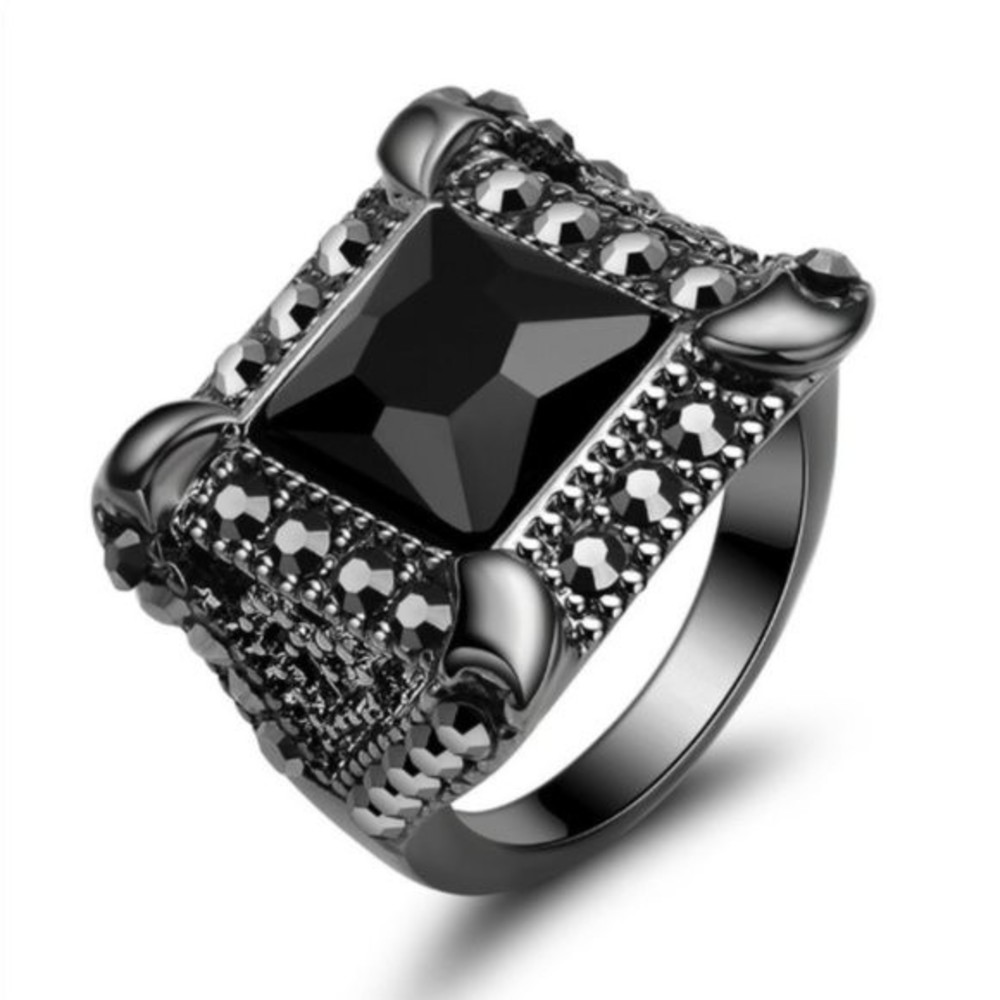 Black Agate Cocktail Ring Size 8 gunmetal Agate  party  *